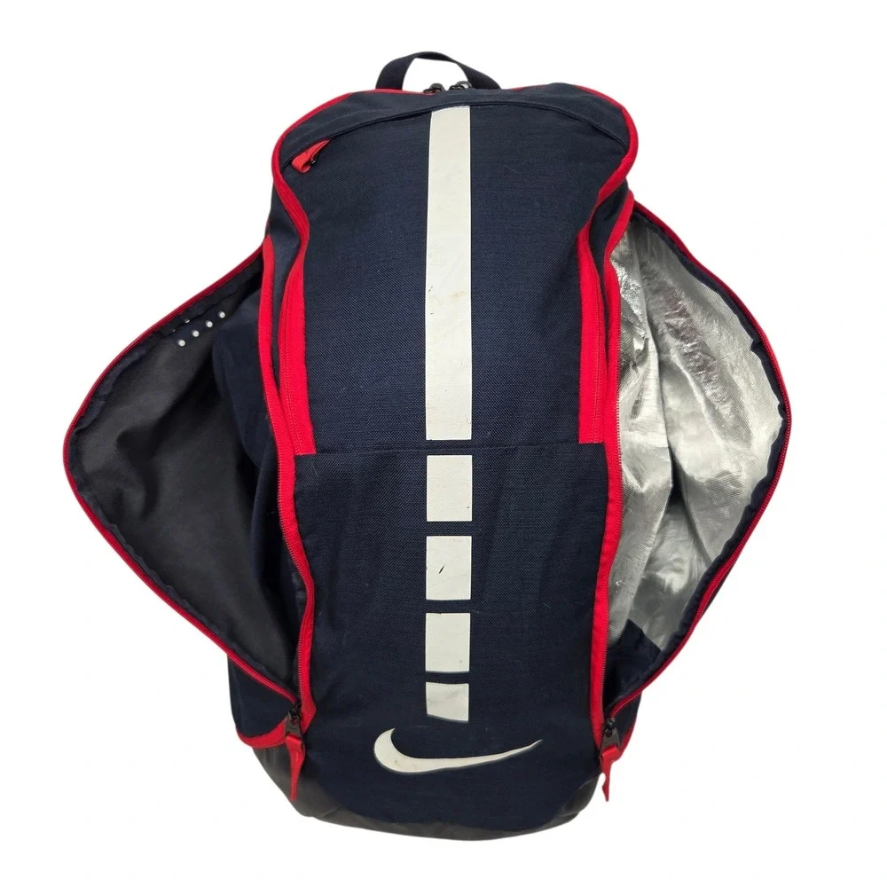 nike basketball backpack youth VARSITY ELITE BP 32L | 480-RYBKWT Main compartment fits a Nike F.C. Barcelona x Football Accessories Color:Brown